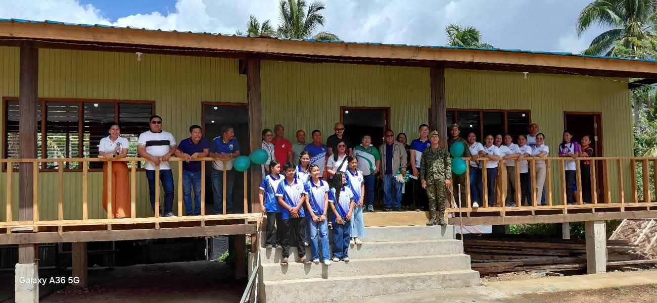 School building turnover in Barangay San Isidro, Lianga